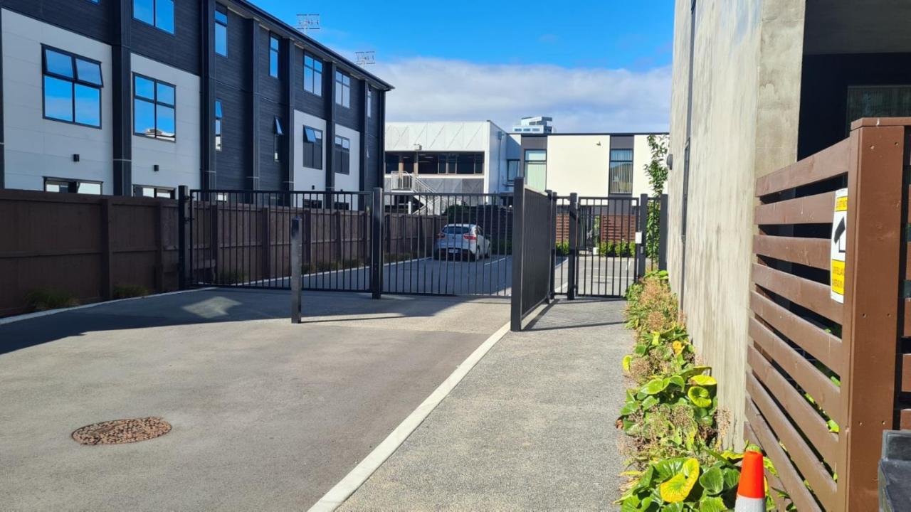 1 Bedroom City Base With Free Car Park Christchurch Kültér fotó
