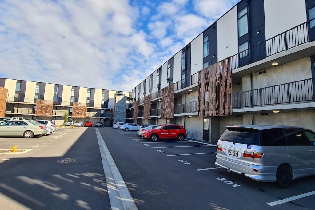 1 Bedroom City Base With Free Car Park Christchurch Kültér fotó