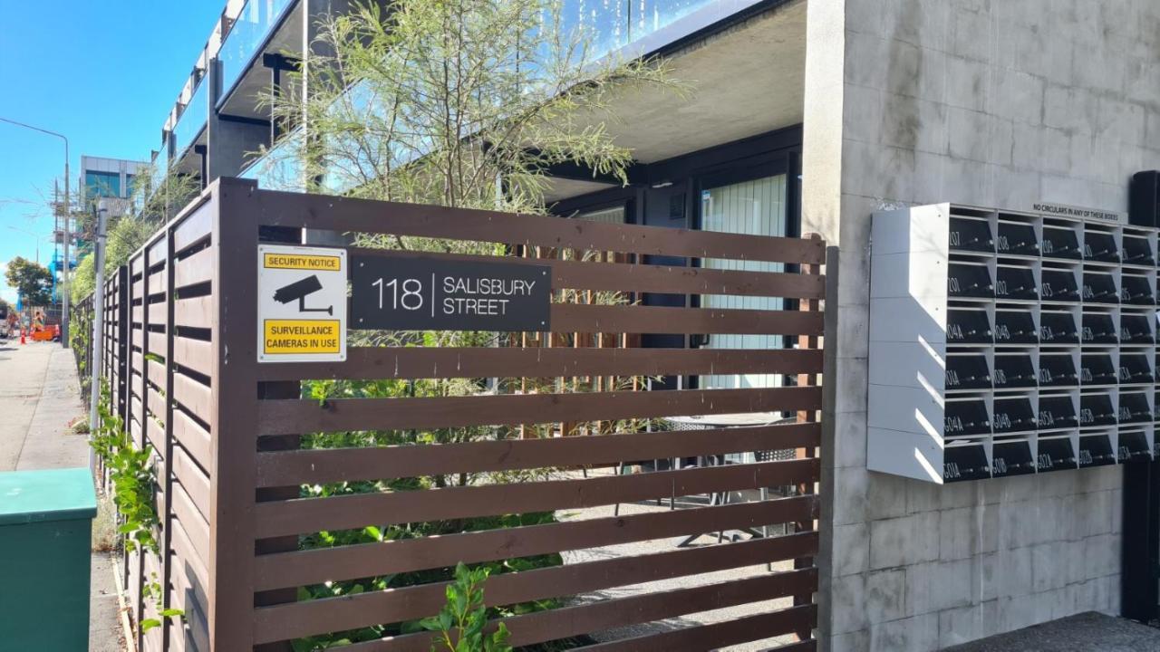 1 Bedroom City Base With Free Car Park Christchurch Kültér fotó